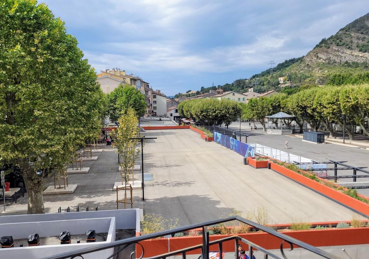 Le Petit Saint Jean - Residadigne - Zeperfectplace エクステリア 写真